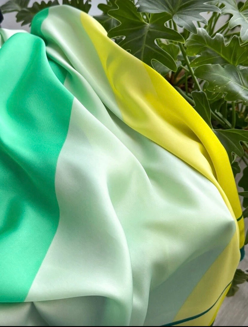 Écharpe en faux soie