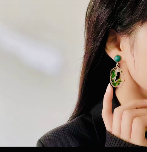 Boucle d’oreilles en émeraude vintage