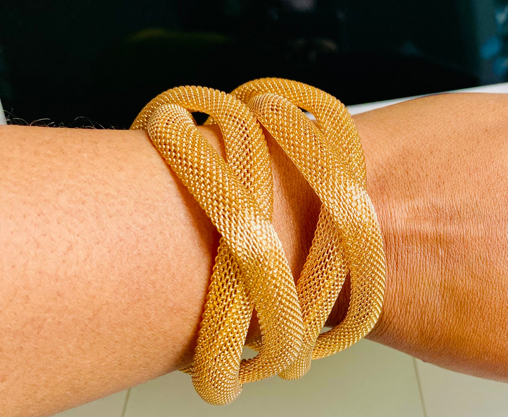 Bracelet torsadé ouvert